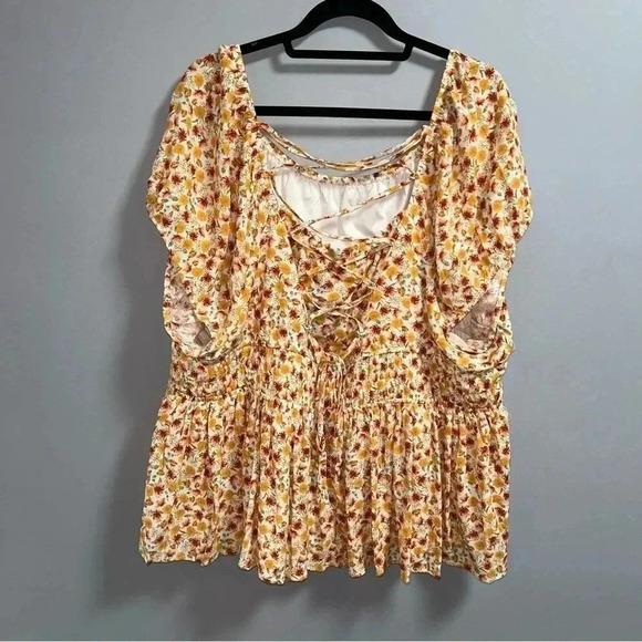 Torrid Crinkle Gauze Criss Cross Back  Top - Picture 6 of 8